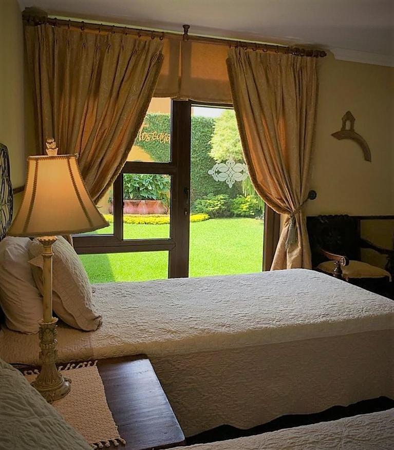 גואטמלה Hostal Villa Toscana מראה חיצוני תמונה