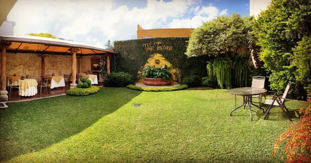 גואטמלה Hostal Villa Toscana מראה חיצוני תמונה