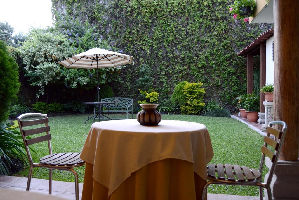 גואטמלה Hostal Villa Toscana מראה חיצוני תמונה